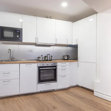 Apartament Villarroel - Eixample - Bajos 2 Barcelona