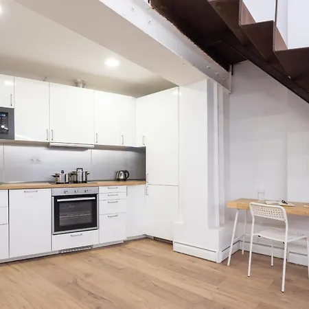 Apartament Villarroel - Eixample - Bajos 2 Barcelona