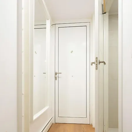 Villarroel - Eixample - Bajos 2 Appartement